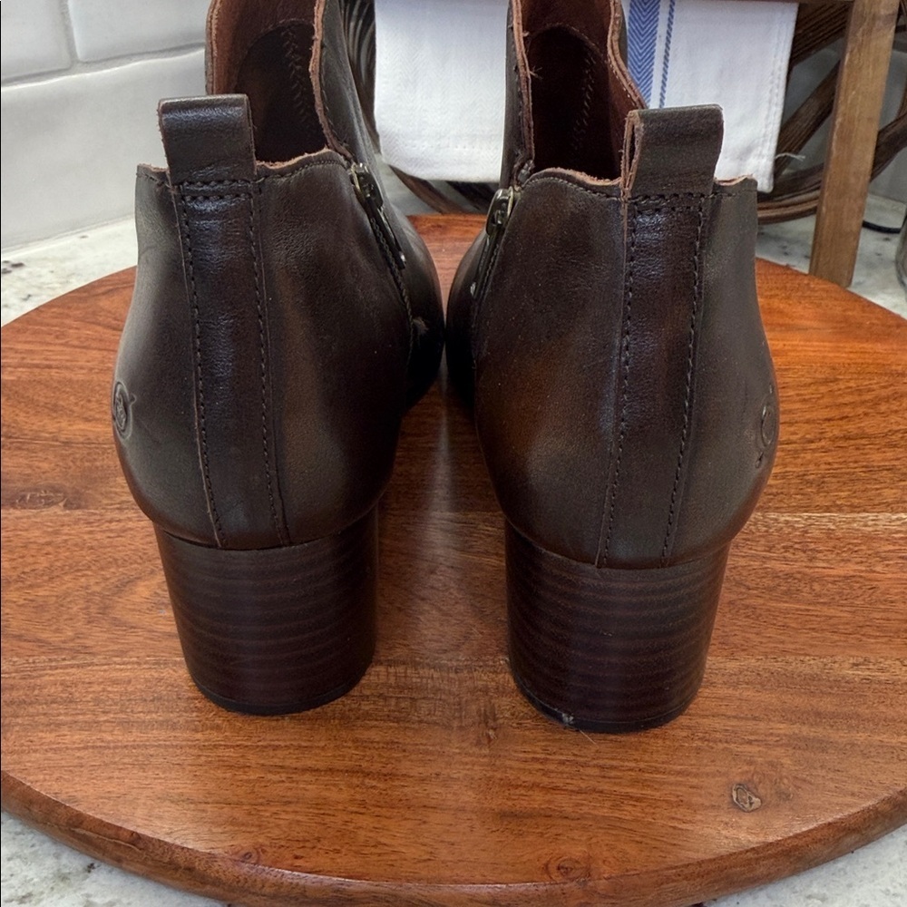 Born Aneto Brown Leather Ankle Boots - Picture 5 of 8